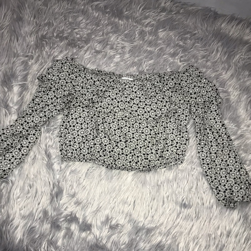 Cropped Off the Shoulder Blouse